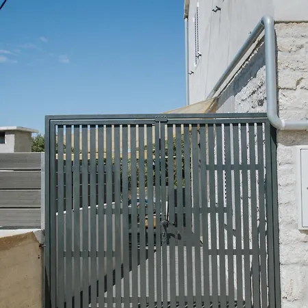 בית נופש House Marija Drvenik Mali